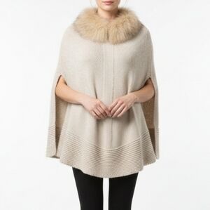 Gelso Bianco Italy Faux Fur Collared Knit Poncho Cape Womens One Size Tan Cream